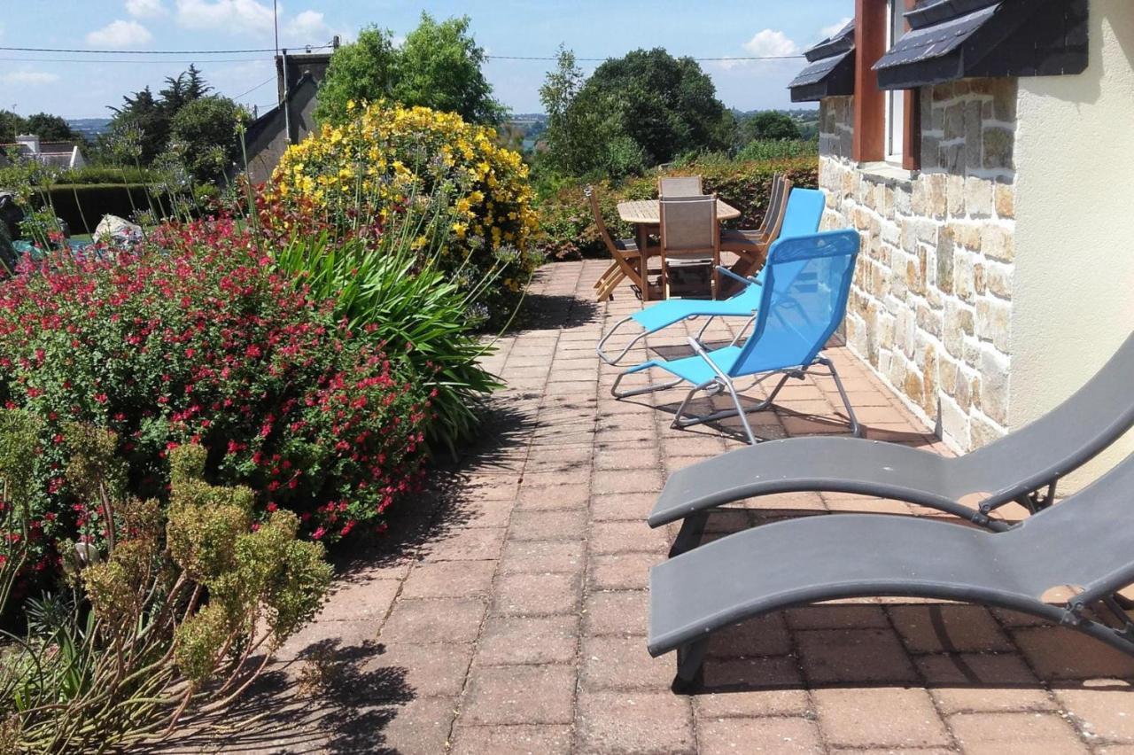 Nice Holiday Home With Beautiful Garden, Пампол Екстериор снимка